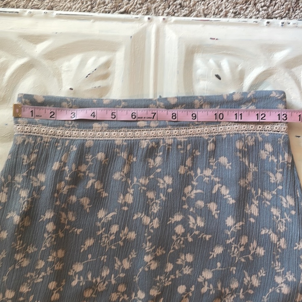FREE! w/purchase Whitebloom & Cactus Boho Floral mini skirt | Blue & Pale Pink - Picture 4 of 6